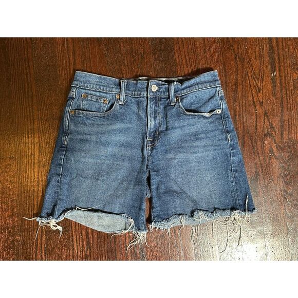 Gap Denim Classic 5" Denim Short Size 2 - Picture 1 of 8